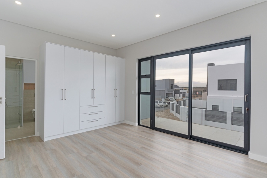 4 Bedroom Property for Sale in Sandown Western Cape